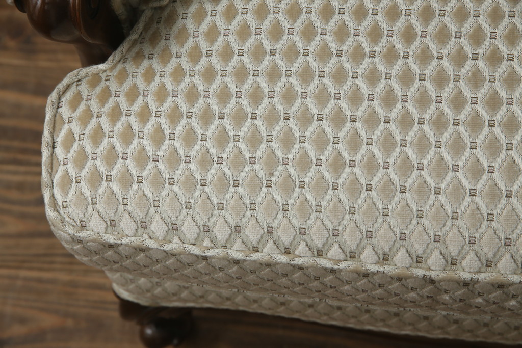 中古　超美品!!　DREXEL HERITAGE(ドレクセルヘリテイジ)　Upholstery(アップホルスタリー)　張り替え済み　クラシカルな佇まいの1人掛けソファ(アームチェア、一人掛け、1P、ラウンジチェア)(R-066406)