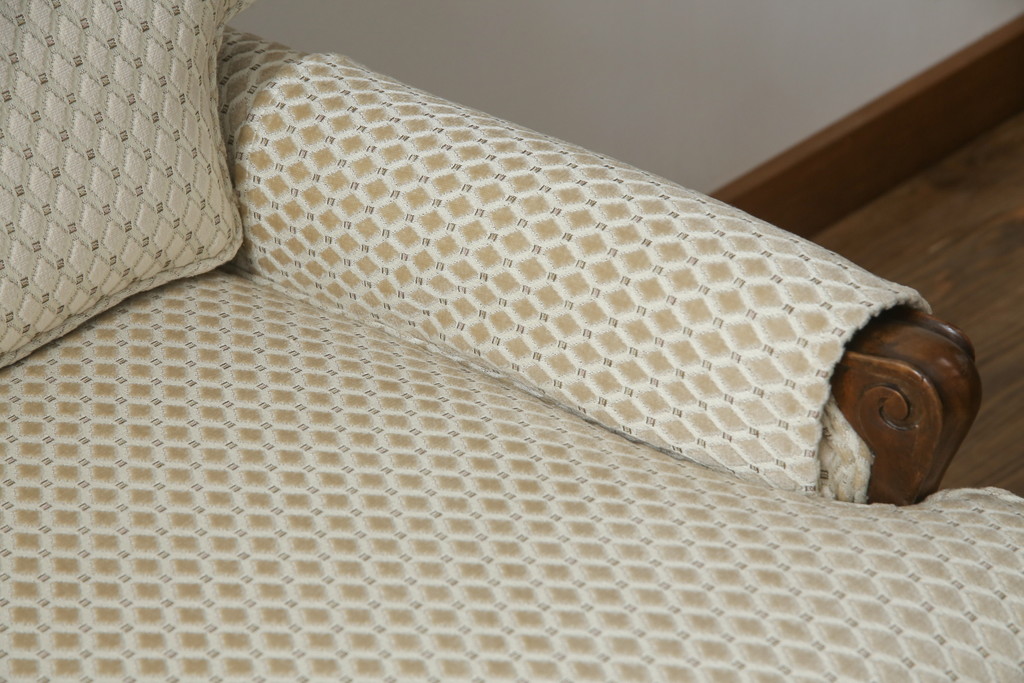中古　超美品!!　DREXEL HERITAGE(ドレクセルヘリテイジ)　Upholstery(アップホルスタリー)　張り替え済み　クラシカルな佇まいの1Pソファ(アームチェア、一人掛け、1人掛け、ラウンジチェア)(定価約45万円)(R-066488)