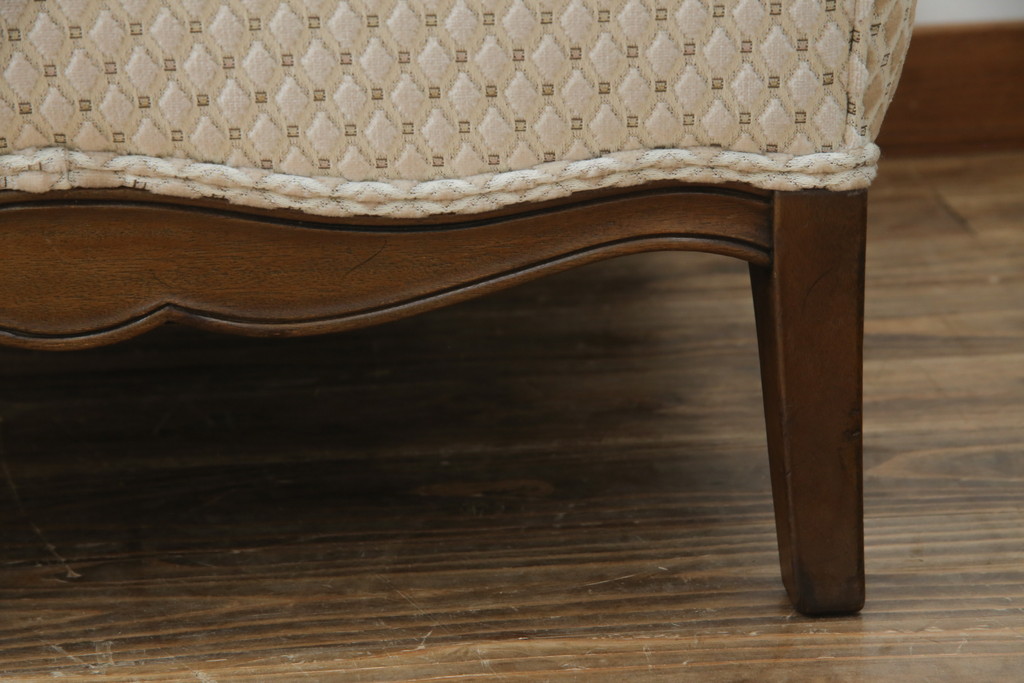 中古　超美品!!　DREXEL HERITAGE(ドレクセルヘリテイジ)　Upholstery(アップホルスタリー)　張り替え済み　クラシカルな佇まいの1Pソファ(アームチェア、一人掛け、1人掛け、ラウンジチェア)(定価約45万円)(R-066488)