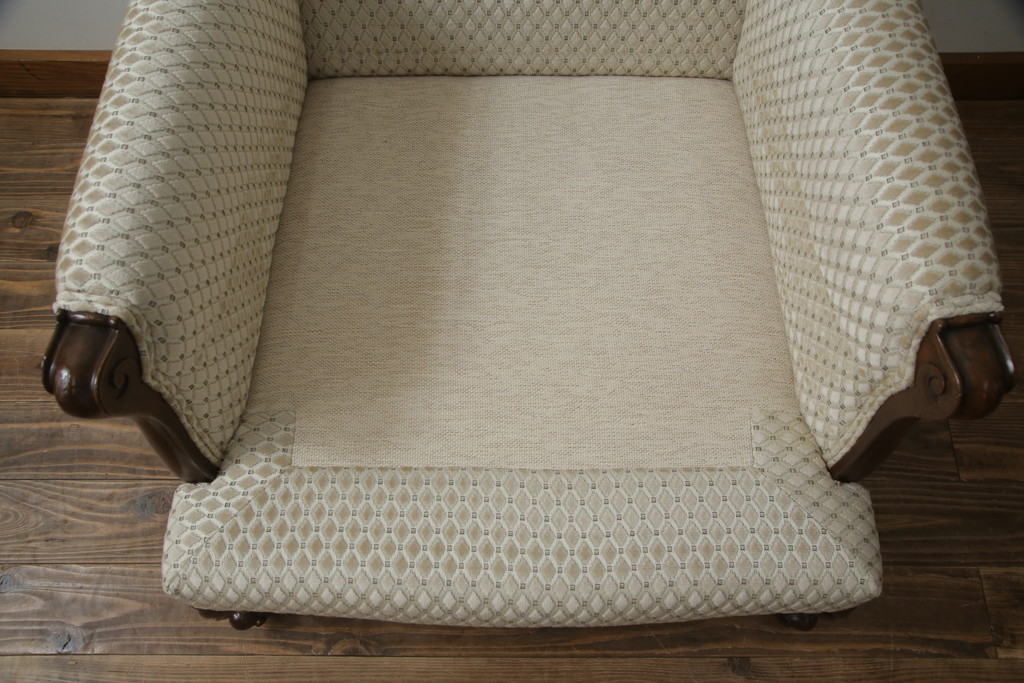 中古　超美品!!　DREXEL HERITAGE(ドレクセルヘリテイジ)　Upholstery(アップホルスタリー)　張り替え済み　クラシカルな佇まいの1Pソファ(アームチェア、一人掛け、1人掛け、ラウンジチェア)(定価約45万円)(R-066488)