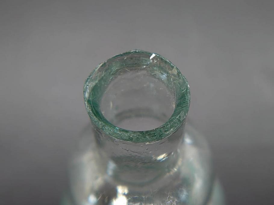 戦前 当時物 瓢箪型 気泡や絶妙なフォルムが味わいのあるニッキ