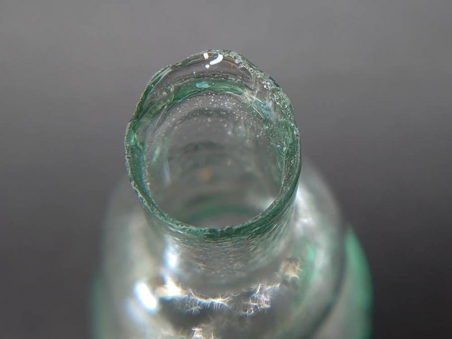 戦前　当時物　瓢箪型　気泡や絶妙なフォルムが味わいのあるニッキ水瓶5個セット(豆ガラス、ちびニッキ水、ガラス容器、駄菓子屋ビン、ペロペロ、レトロガラス、一輪挿し、ひょうたん)(R-076989)