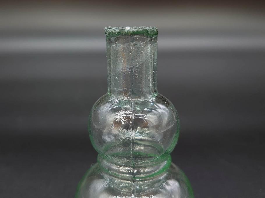 戦前　当時物　瓢箪型　気泡や絶妙なフォルムが味わいのあるニッキ水瓶5個セット(豆ガラス、ちびニッキ水、ガラス容器、駄菓子屋ビン、ペロペロ、レトロガラス、一輪挿し、ひょうたん)(R-076990)