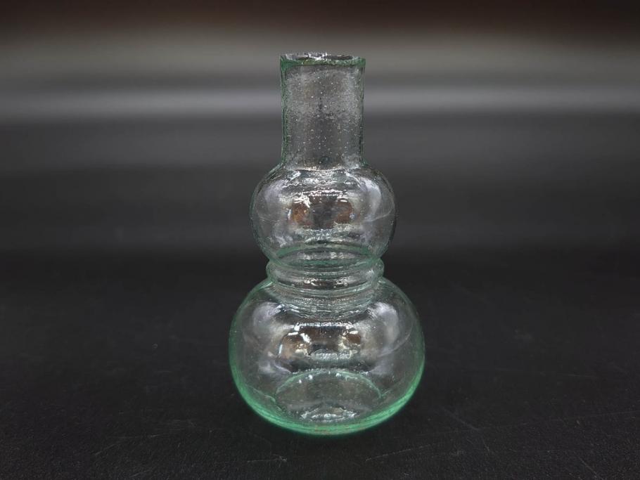 戦前　当時物　瓢箪型　気泡や絶妙なフォルムが味わいのあるニッキ水瓶5個セット(豆ガラス、ちびニッキ水、ガラス容器、駄菓子屋ビン、ペロペロ、レトロガラス、一輪挿し、ひょうたん)(R-076990)