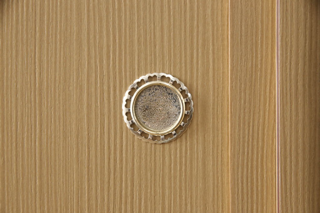中古　美品　大阪泉州桐箪笥　特注　汚れが付きにくいメラミン化粧板を使った総桐箪笥(総桐たんす、和たんす、和タンス、収納箪笥、衣装箪笥、チェスト、引き出し)(R-061718)