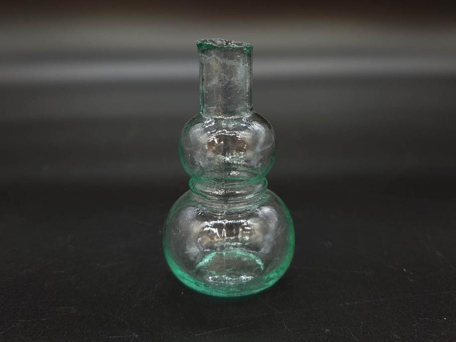 戦前　当時物　瓢箪型　気泡や絶妙なフォルムが味わいのあるニッキ水瓶5個セット(豆ガラス、ちびニッキ水、ガラス容器、駄菓子屋ビン、ペロペロ、レトロガラス、一輪挿し、ひょうたん)(R-076991)