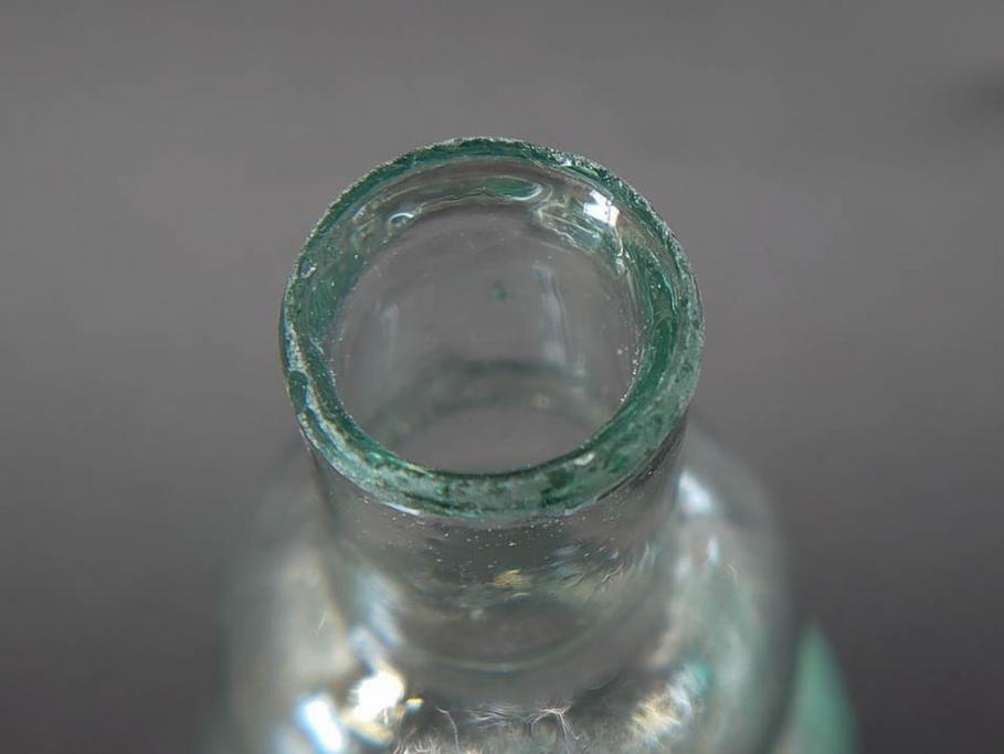 戦前　当時物　瓢箪型　気泡や絶妙なフォルムが味わいのあるニッキ水瓶5個セット(豆ガラス、ちびニッキ水、ガラス容器、駄菓子屋ビン、ペロペロ、レトロガラス、一輪挿し、ひょうたん)(R-076991)