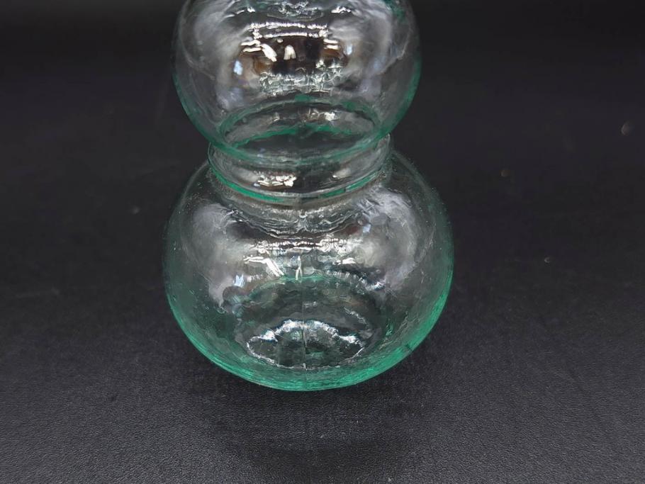 戦前　当時物　瓢箪型　気泡や絶妙なフォルムが味わいのあるニッキ水瓶5個セット(豆ガラス、ちびニッキ水、ガラス容器、駄菓子屋ビン、ペロペロ、レトロガラス、一輪挿し、ひょうたん)(R-076991)