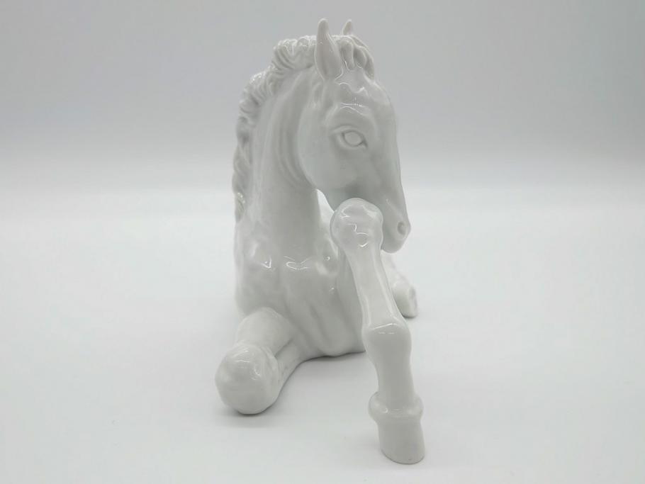 マイセン　MEISSEN　繊細さを感じる美しい白磁人形　伏せる馬(フィギュリン、オブジェ、箱なし)(R-060671)