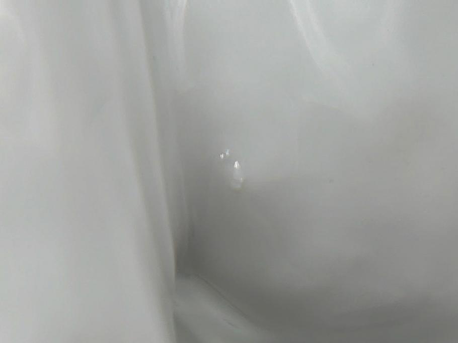 マイセン　MEISSEN　繊細さを感じる美しい白磁人形　伏せる馬(フィギュリン、オブジェ、箱なし)(R-060671)