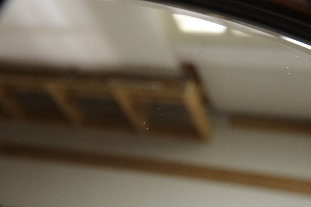 中古　美品　松本民芸家具　オーバル型の上品なデザインが魅力の壁掛けミラー(ウォールミラー、鏡)(R-066013)