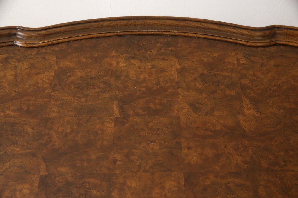 中古　DREXEL HERITAGE(ドレクセルヘリテイジ)　Cameo Classics(キャメオクラシックス)　優雅なひとときを演出するカクテルテーブル(定価約60万円)(センターテーブル、ローテーブル)(R-054229)