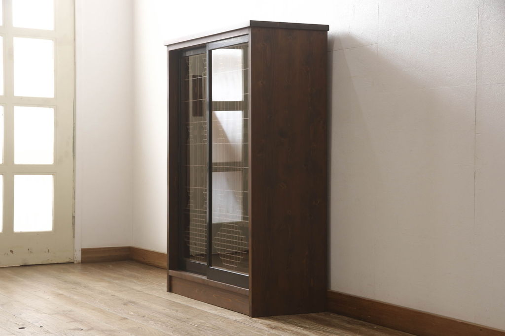 ラフジュ工房オリジナル　古建具リメイク　特徴的な組子が目を引く収納棚(戸棚、飾り棚、キャビネット)(R-062357)