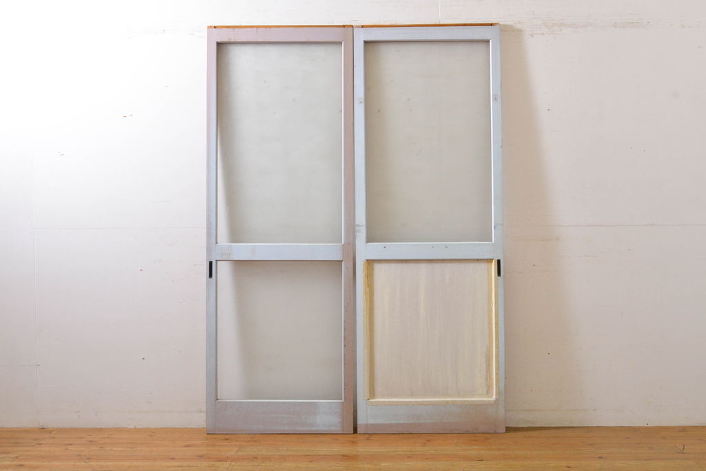 アンティーク建具　どんなお部屋にも合わせやすいシンプルなガラス戸2枚セット(引き戸、建具)(R-063010)