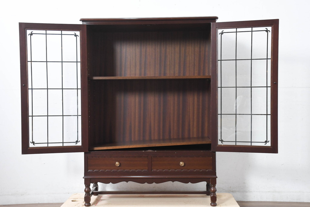 中古　美品　神戸元町欧風家具メープル不二屋製　マホガニー材の高級キャビネット(収納棚、戸棚、サイドキャビネット、飾り棚、本箱、ブックケース)(R-083272)