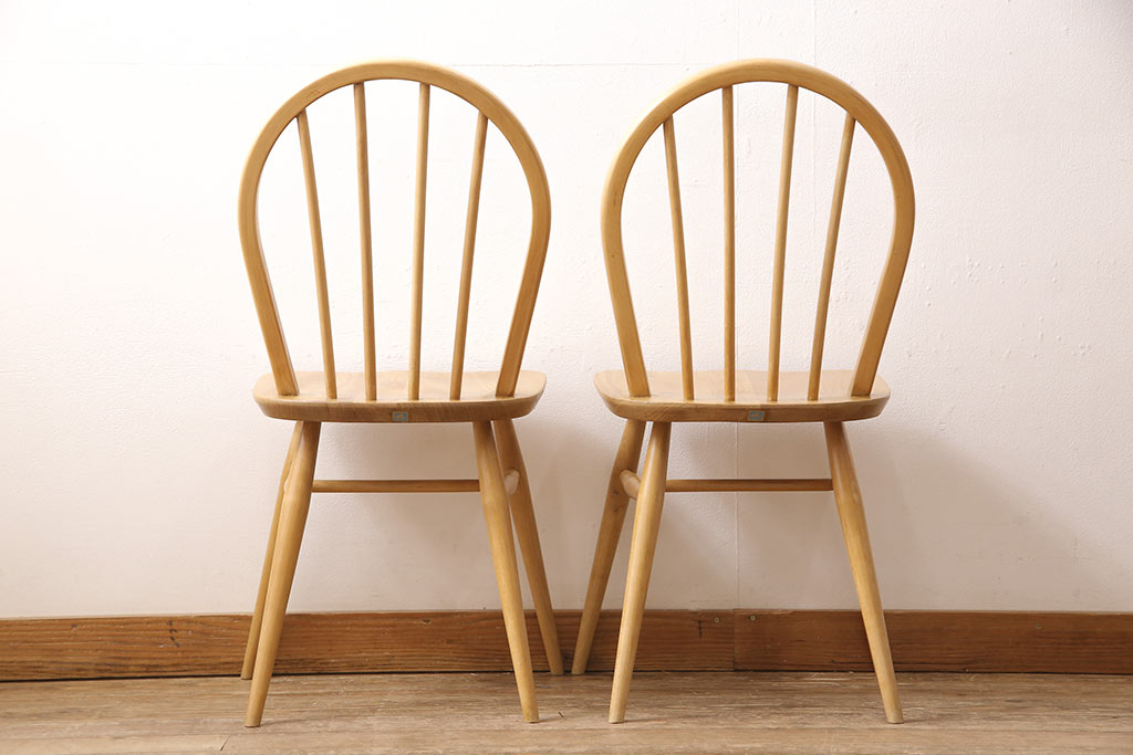 イギリスビンテージ　ERCOL(アーコール)　ナチュラルな雰囲気がかわいらしいフープバックチェア2脚セット(板座チェア、ダイニングチェア、ヴィンテージ)(R-052441)