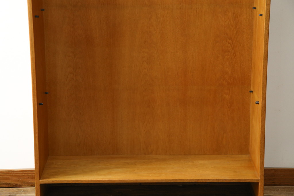デンマークビンテージ　Hans J Wegner(ハンス・J・ウェグナー)　RY Mobler製　RY8　オーク材　薄型ながら収納力抜群のブックシェルフ(本棚、オープンラック、収納棚、飾り棚、陳列棚、ヴィンテージ、北欧)(R-069376)
