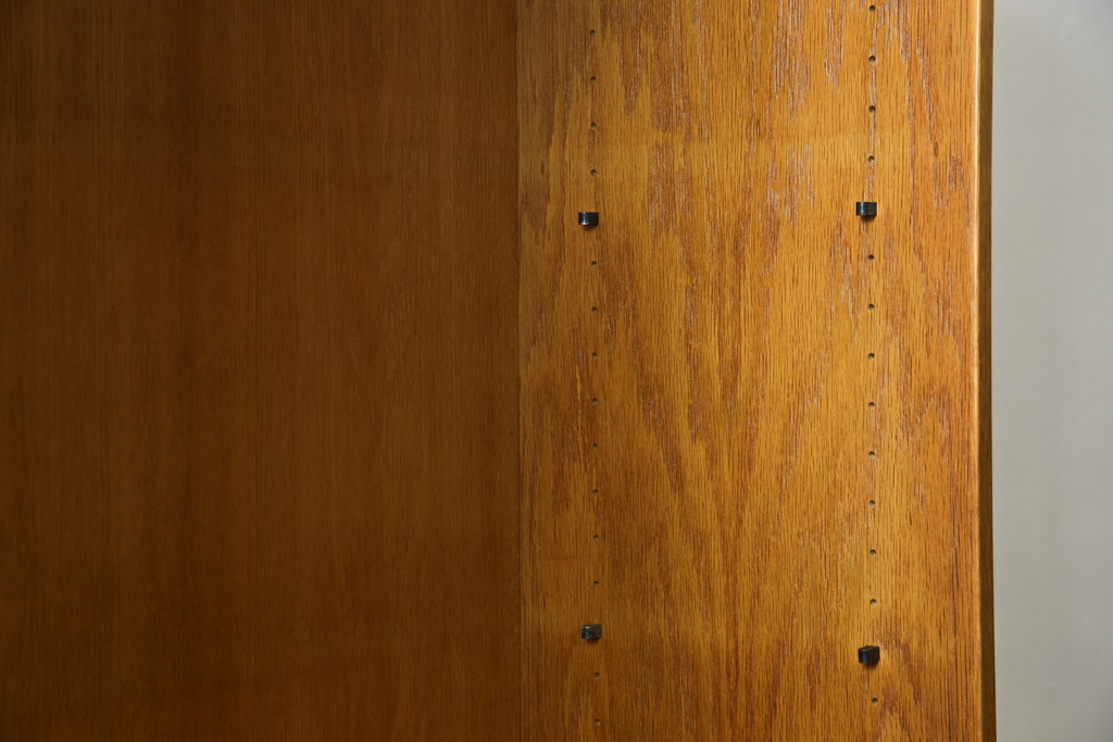 デンマークビンテージ　Hans J Wegner(ハンス・J・ウェグナー)　RY Mobler製　RY8　オーク材　薄型ながら収納力抜群のブックシェルフ(本棚、オープンラック、収納棚、飾り棚、陳列棚、ヴィンテージ、北欧)(R-069376)