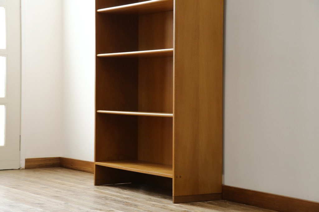 デンマークビンテージ　Hans J Wegner(ハンス・J・ウェグナー)　RY Mobler製　RY8　オーク材　薄型ながら収納力抜群のブックシェルフ(本棚、オープンラック、収納棚、飾り棚、陳列棚、ヴィンテージ、北欧)(R-069376)