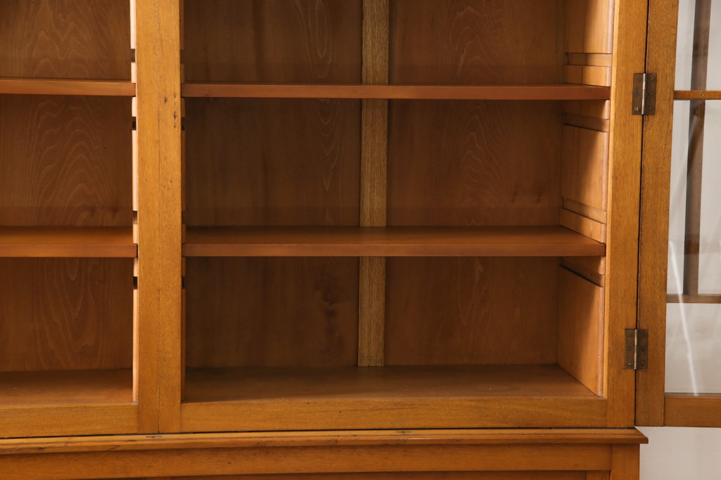 和製アンティーク　美品　上手物!　大正ロマン　ナラ材　凝った作りが魅力的な高級キャビネット(食器棚、戸棚、本棚、本箱、書棚)(R-058357)
