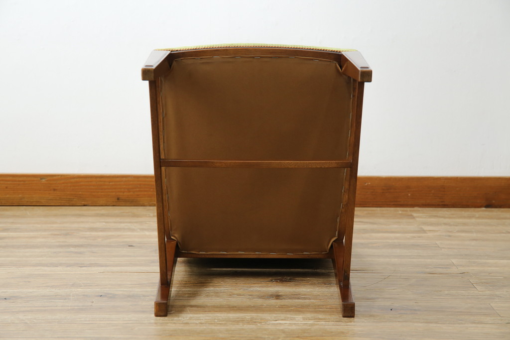 中古　神戸洋家具　メープル不二屋　シックな色合いが素敵なデスクチェア(椅子、ダイニングチェア)(R-052399)