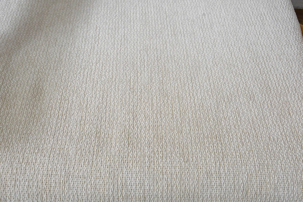 中古　美品　HAMAMOTO(浜本工芸)　ナラ材　和・洋どちらの空間にも取り入れやすい回転リビングチェア(イージーチェア、ダイニングチェア、回転ソファ、アームチェア、回転椅子、イス、回転チェア)(定価約12万円)(R-083353)