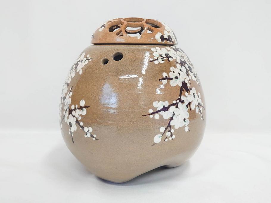 永楽善五郎　乾山写　梅絵　透かし　空間に格調高い趣を添える手焙(手あぶり、即中斎書付、茶道具、裏印、共箱付)(R-083555)