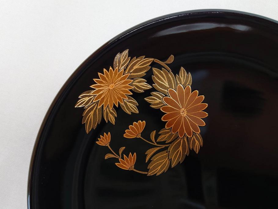 古今菁峰　輪島塗　蒔絵　五聖模様　花の丸　空間に優美な彩りを添える卓上膳・銘々皿・茶托 各5客セット(松、竹、梅、木製、漆器、漆芸、お膳、御膳、お盆、茶道具、菓子器、小皿、和食器、和皿、草花、共箱付)(R-083557)