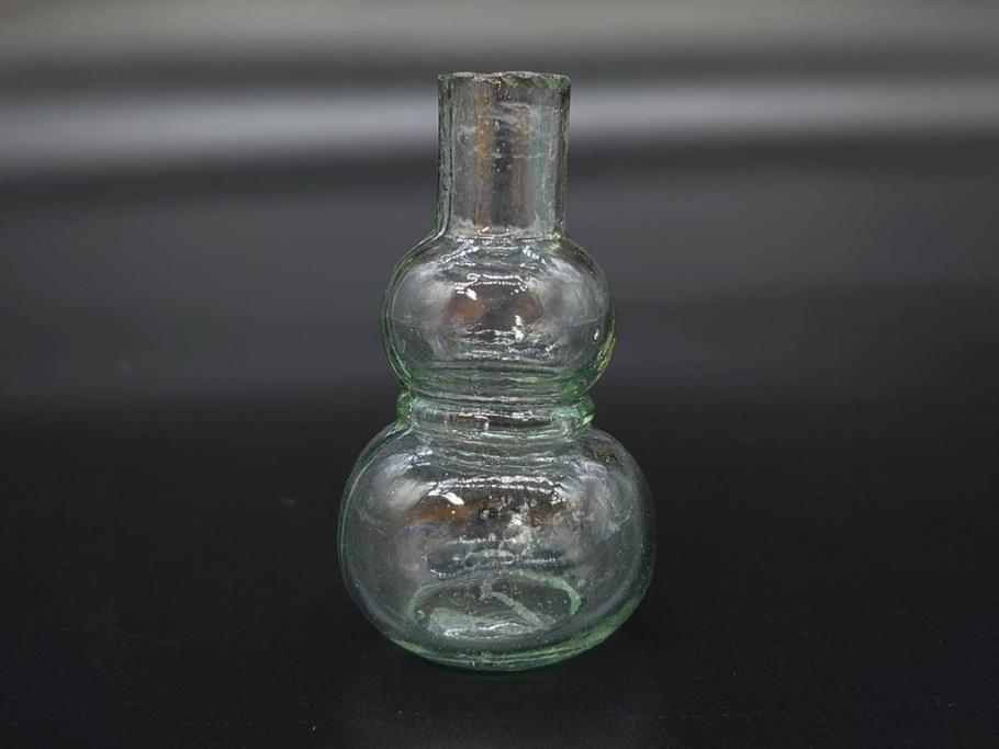 戦前　当時物　瓢箪型　気泡や絶妙なフォルムが味わいのあるニッキ水瓶5個セット(豆ガラス、ちびニッキ水、ガラス容器、駄菓子屋ビン、ペロペロ、レトロガラス、一輪挿し、ひょうたん)(R-077058)