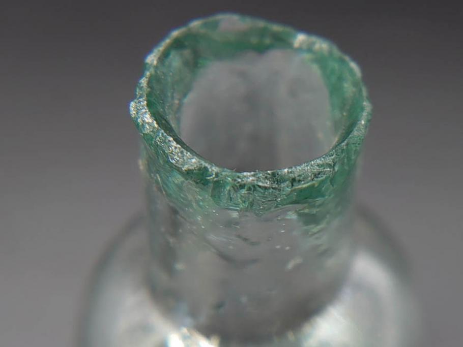 戦前　当時物　瓢箪型　気泡や絶妙なフォルムが味わいのあるニッキ水瓶5個セット(豆ガラス、ちびニッキ水、ガラス容器、駄菓子屋ビン、ペロペロ、レトロガラス、一輪挿し、ひょうたん)(R-077058)