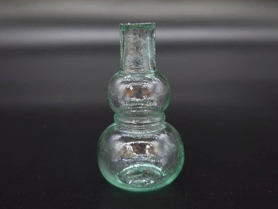 戦前　当時物　瓢箪型　気泡や絶妙なフォルムが味わいのあるニッキ水瓶5個セット(豆ガラス、ちびニッキ水、ガラス容器、駄菓子屋ビン、ペロペロ、レトロガラス、一輪挿し、ひょうたん)(R-077058)