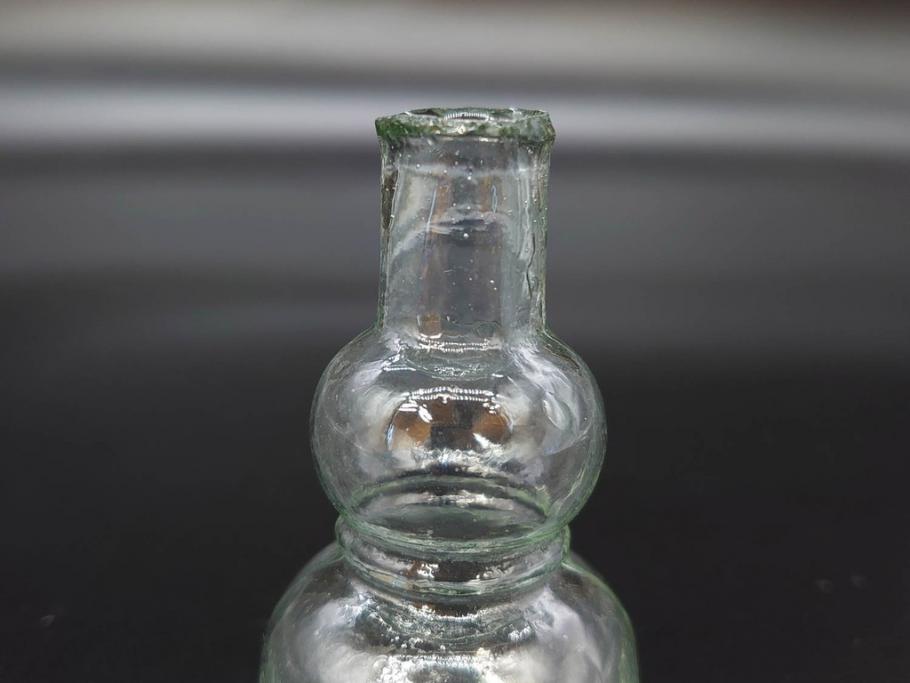 戦前　当時物　瓢箪型　気泡や絶妙なフォルムが味わいのあるニッキ水瓶5個セット(豆ガラス、ちびニッキ水、ガラス容器、駄菓子屋ビン、ペロペロ、レトロガラス、一輪挿し、ひょうたん)(R-077059)