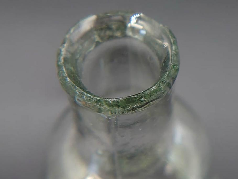 戦前　当時物　瓢箪型　気泡や絶妙なフォルムが味わいのあるニッキ水瓶5個セット(豆ガラス、ちびニッキ水、ガラス容器、駄菓子屋ビン、ペロペロ、レトロガラス、一輪挿し、ひょうたん)(R-077059)