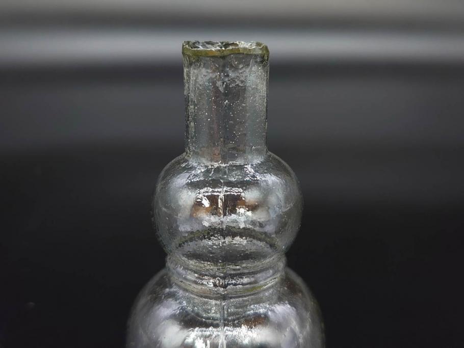戦前　当時物　瓢箪型　気泡や絶妙なフォルムが味わいのあるニッキ水瓶5個セット(豆ガラス、ちびニッキ水、ガラス容器、駄菓子屋ビン、ペロペロ、レトロガラス、一輪挿し、ひょうたん)(R-077059)
