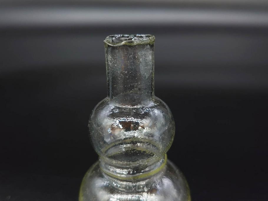 戦前　当時物　瓢箪型　気泡や絶妙なフォルムが味わいのあるニッキ水瓶5個セット(豆ガラス、ちびニッキ水、ガラス容器、駄菓子屋ビン、ペロペロ、レトロガラス、一輪挿し、ひょうたん)(R-077059)