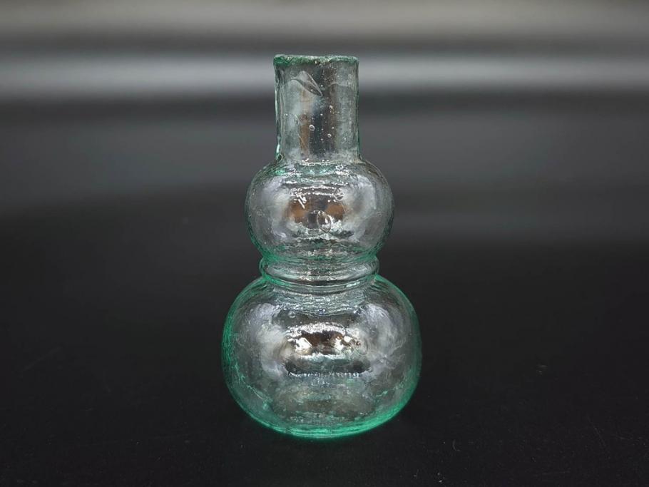 戦前　当時物　瓢箪型　気泡や絶妙なフォルムが味わいのあるニッキ水瓶5個セット(豆ガラス、ちびニッキ水、ガラス容器、駄菓子屋ビン、ペロペロ、レトロガラス、一輪挿し、ひょうたん)(R-077060)