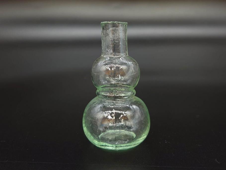 戦前　当時物　瓢箪型　気泡や絶妙なフォルムが味わいのあるニッキ水瓶5個セット(豆ガラス、ちびニッキ水、ガラス容器、駄菓子屋ビン、ペロペロ、レトロガラス、一輪挿し、ひょうたん)(R-077060)