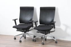 中古　arflex(アルフレックス)　RINN(リン)シリーズ　レザーグレード1　流れるような細身のラインが美しいオーク材製アームチェア(定価約9万円)(椅子、ダイニングチェア)(R-050430)