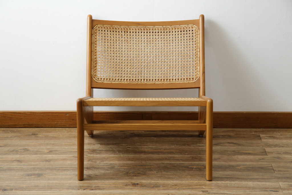 中古　新品未使用　Phantom Hands(ファントムハンズ)　Pierre Jeanneret(ピエール ジャンヌレ)　Project Chandigarh(プロジェクト チャンディーガル)　PH59　　ユニークなデザインのカンガルーチェア(ラウンジチェア、アームレスチェア、椅子、イス)(定価約75万円)(R-083322)