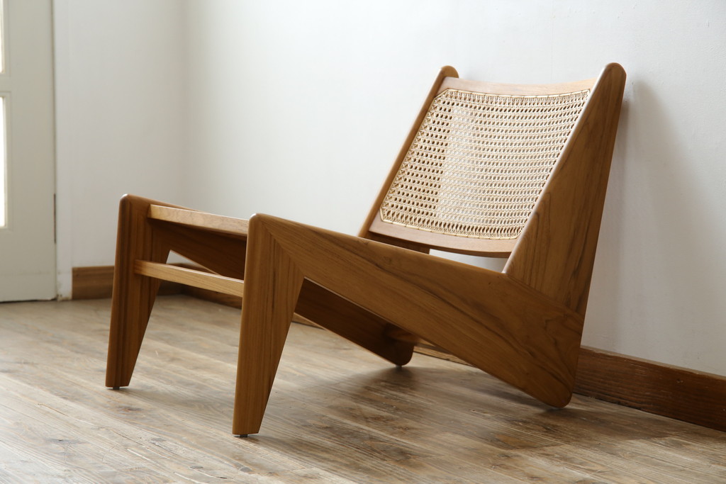 中古　新品未使用　Phantom Hands(ファントムハンズ)　Pierre Jeanneret(ピエール ジャンヌレ)　Project Chandigarh(プロジェクト チャンディーガル)　PH59　　ユニークなデザインのカンガルーチェア(ラウンジチェア、アームレスチェア、椅子、イス)(定価約75万円)(R-083322)