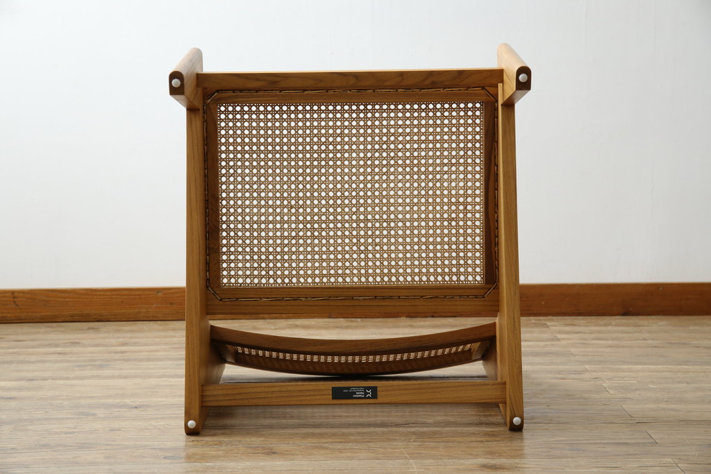 中古　新品未使用　Phantom Hands(ファントムハンズ)　Pierre Jeanneret(ピエール ジャンヌレ)　Project Chandigarh(プロジェクト チャンディーガル)　PH59　　ユニークなデザインのカンガルーチェア(ラウンジチェア、アームレスチェア、椅子、イス)(定価約75万円)(R-083322)