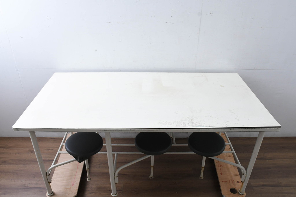6脚格納スツール付きテーブル(6人掛け、ダイニングテーブル、作業台)(R-083533)