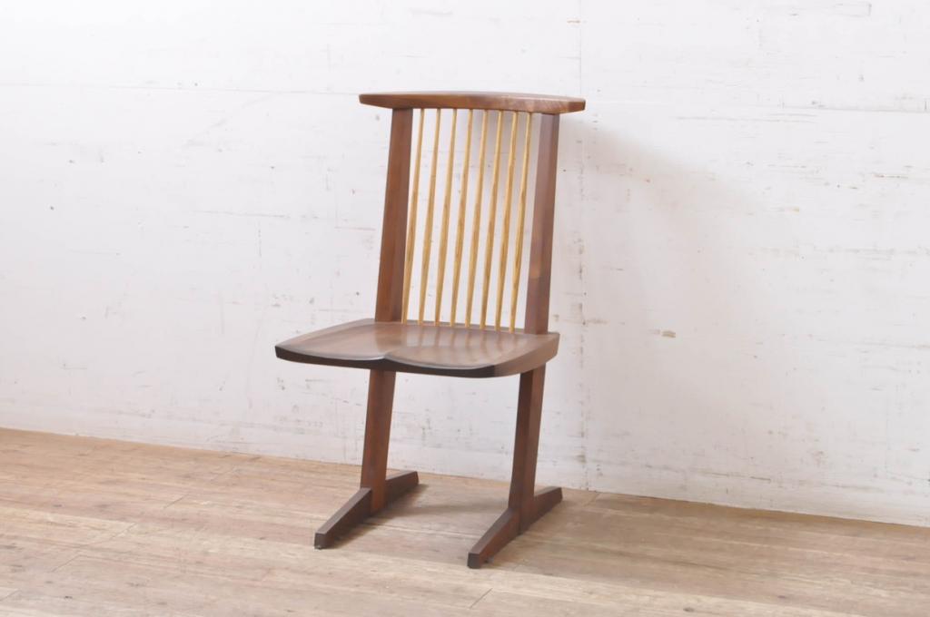 中古　ジョージナカシマ　桜製作所　コノイドチェア(CONOID CHAIR)　CN101　スタイリッシュな佇まいのサイドチェア(板座チェア、ダイニングチェア、椅子、イス)(R-068143)