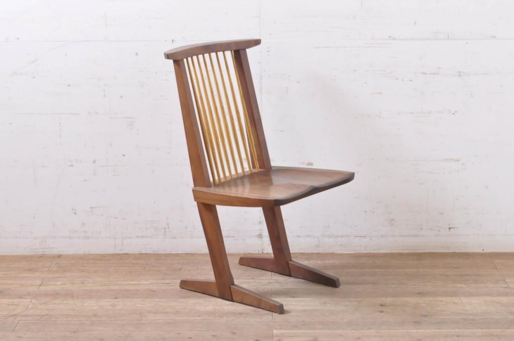 中古　ジョージナカシマ　桜製作所　コノイドチェア(CONOID CHAIR)　CN101　スタイリッシュな佇まいのサイドチェア(板座チェア、ダイニングチェア、椅子、イス)(R-068143)