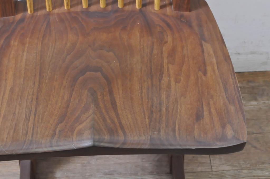 中古　ジョージナカシマ　桜製作所　コノイドチェア(CONOID CHAIR)　CN101　スタイリッシュな佇まいのサイドチェア(ジョージ・ナカシマ、板座チェア、ダイニングチェア、椅子、イス)(R-068143)