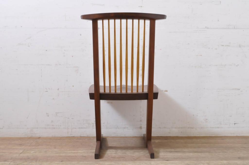 中古　ジョージナカシマ　桜製作所　コノイドチェア(CONOID CHAIR)　CN101　スタイリッシュな佇まいのサイドチェア(板座チェア、ダイニングチェア、椅子、イス)(R-068143)