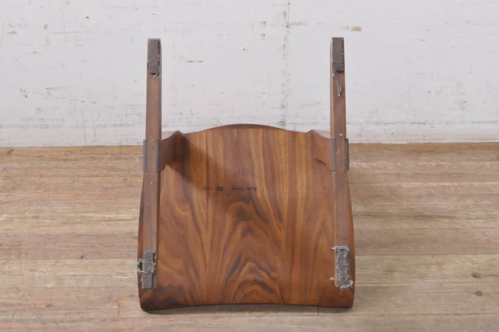 中古　ジョージナカシマ　桜製作所　コノイドチェア(CONOID CHAIR)　CN101　スタイリッシュな佇まいのサイドチェア(ジョージ・ナカシマ、板座チェア、ダイニングチェア、椅子、イス)(R-068143)