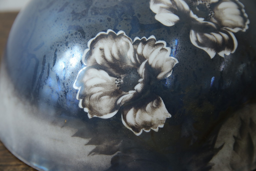 和製アンティーク　オールドノリタケ(則武、日本陶器、Noritake)　希少デザイン　手書き風の花模様と落ち着いた色合いが魅力の照明カバー(シェード、電笠、ペンダントライト、吊り下げ照明、天井照明)(R-083329)