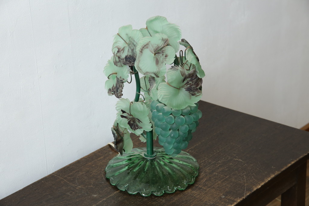 中古　イタリア　トーソー社(TOSO CESARE)　ムラーノガラス(MURANO)　ブドウ(葡萄、ぶどう)　1灯　空間のアクセントになるテーブルスタンド(テーブルライト、卓上ランプ、ベネチアングラス、ムラノガラス)(R-083330)