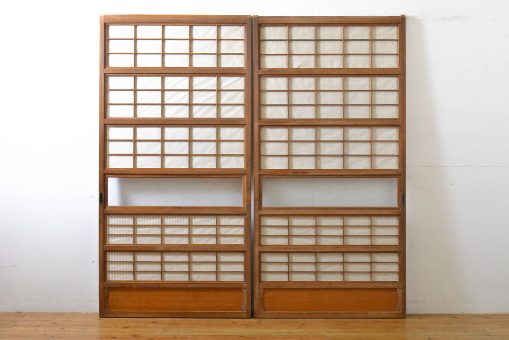 アンティーク建具 上品な佇まいが魅力の裏障子付き障子戸2枚